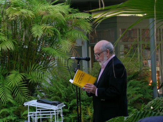 Author Burt Prelutsky reading a selection from his new book